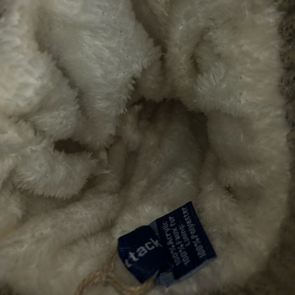 Hat attack City Beanie Oat Pom Pom beanie hat New with tags - Picture 6 of 6